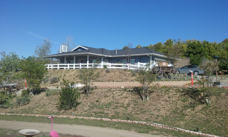 Temecula House: 42775 india pl