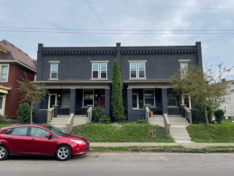 Columbus Townhome: 59 E Maynard Ave