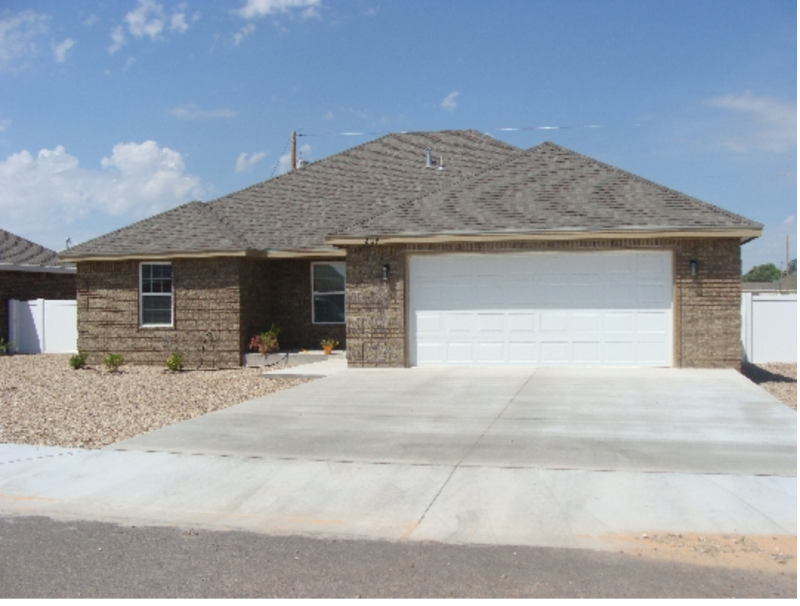 Portales House: 2124 Mockingbird