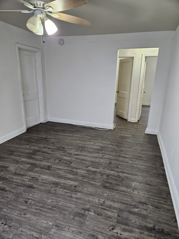 parkville Apartment: 1310 Dartmouth Ave