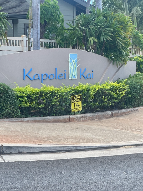 Kapolei House: 91-1042 Pakaweli Street