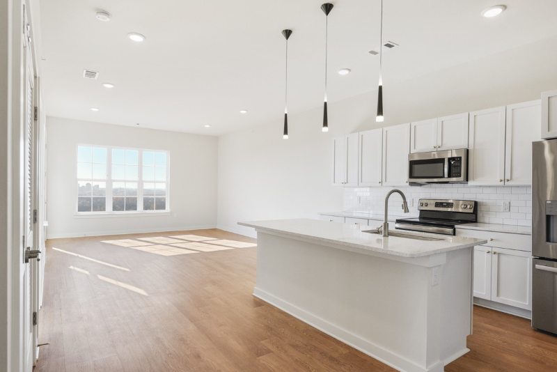 Nashville Condo: 2900 Edwin Way