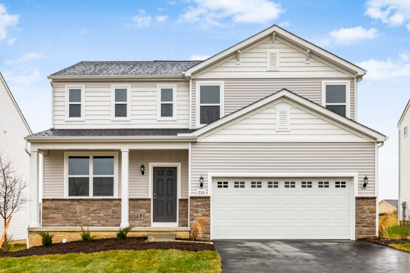 Johnstown House: 220 Whitetail Trl