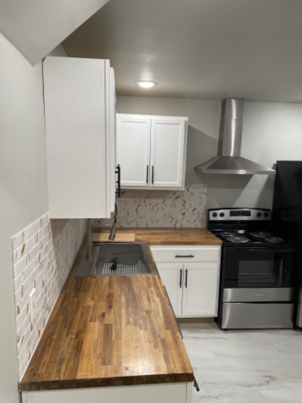Greenville Apartment: 2106 Stonewall Street