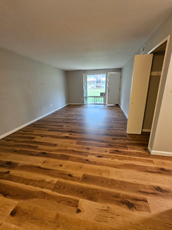 Oxon Hill Condo: 546 Wilson Bridge Drive