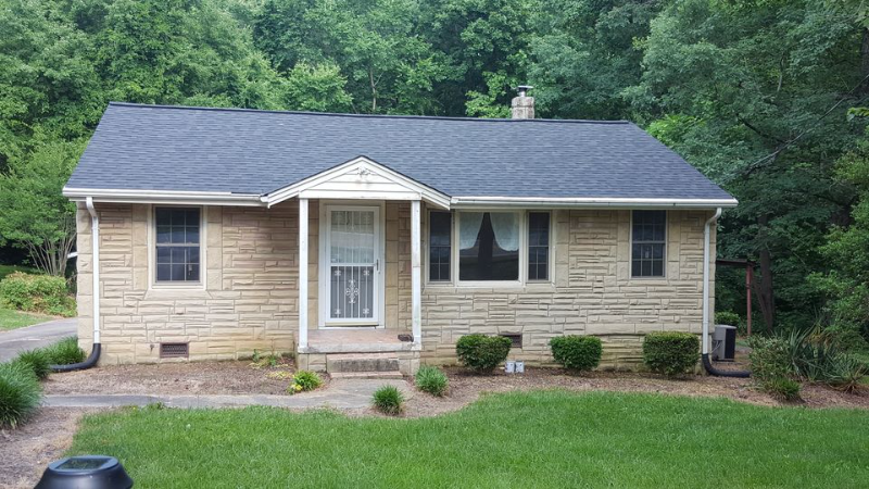 Oak Ridge House: 1806 Nc Highway 68 N