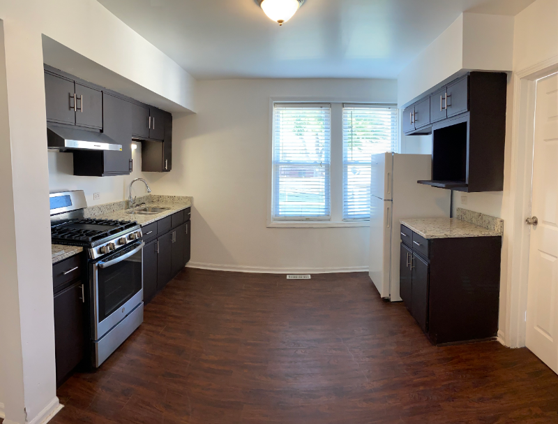 Chicago Multiplex: 3755 S Winchester Ave, Unit 1