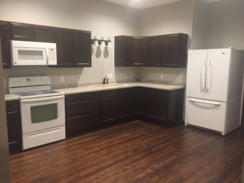 Fountain City Apartment: 16 S Hill St