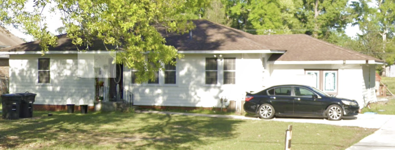 Baton Rouge House: 375 E Airport