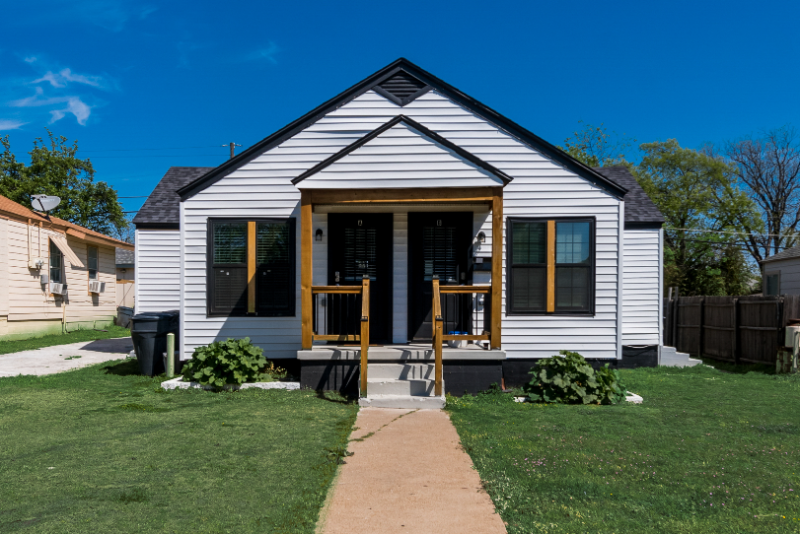Dallas Multiplex: 3721 Mount Pleasant St