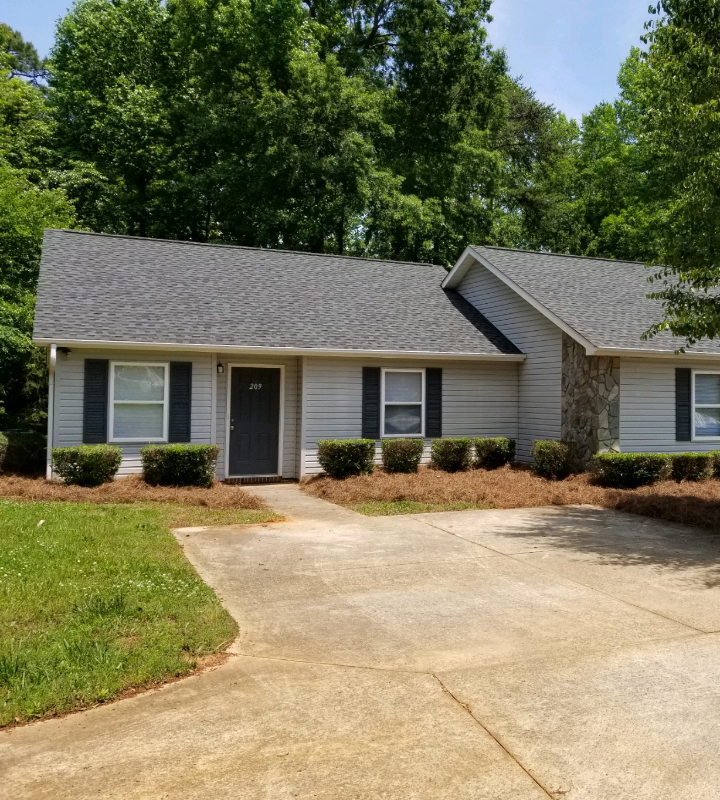 Mooresville Multiplex: 211 Isle of Pines Road