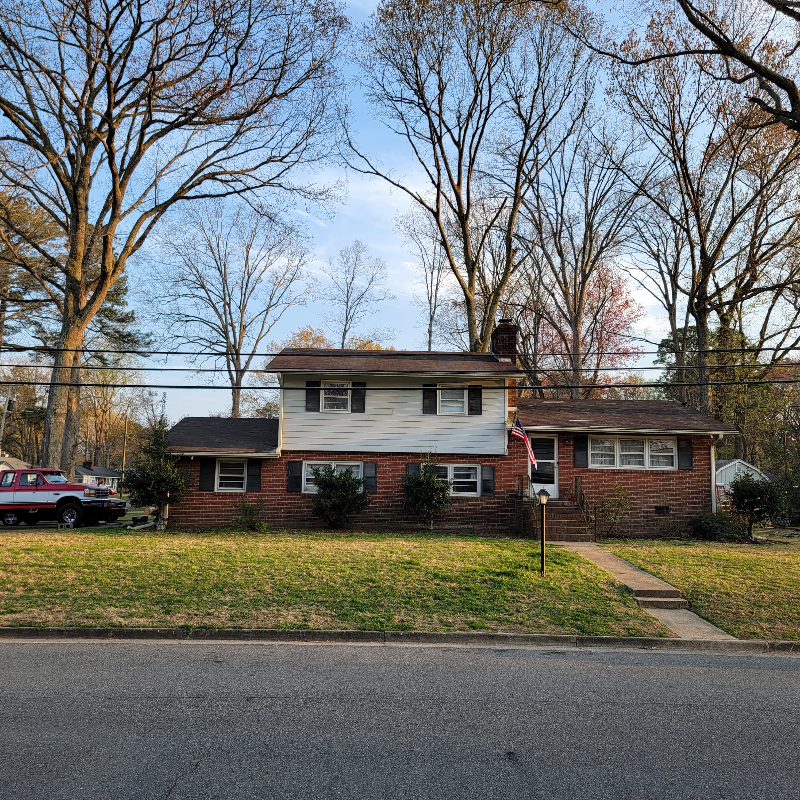 Newport news House: 100 Archer Rd