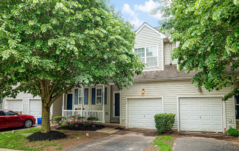 Phoenixville Townhome: 632 Onward Ave