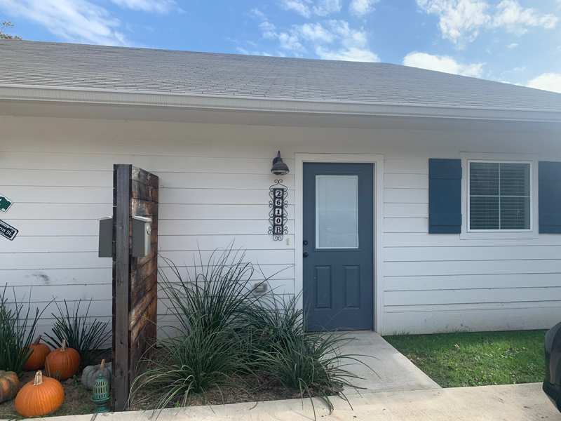 Waco Townhome: 2610 Burnett Avenue