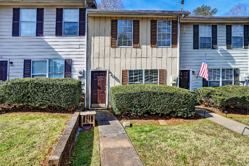 ACWORTH Condo: 4281 GROGAN ST