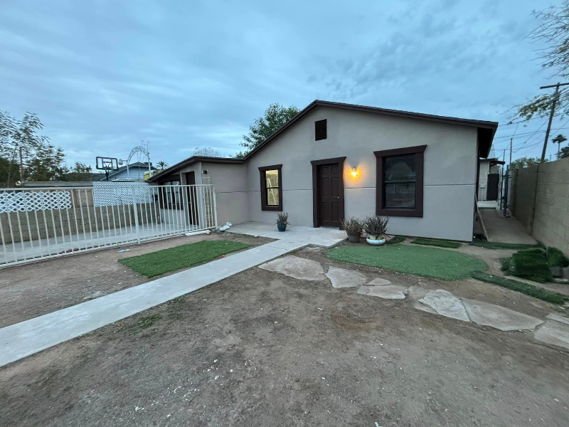 Phoenix Multiplex: 2301 East Yale street, Unit A