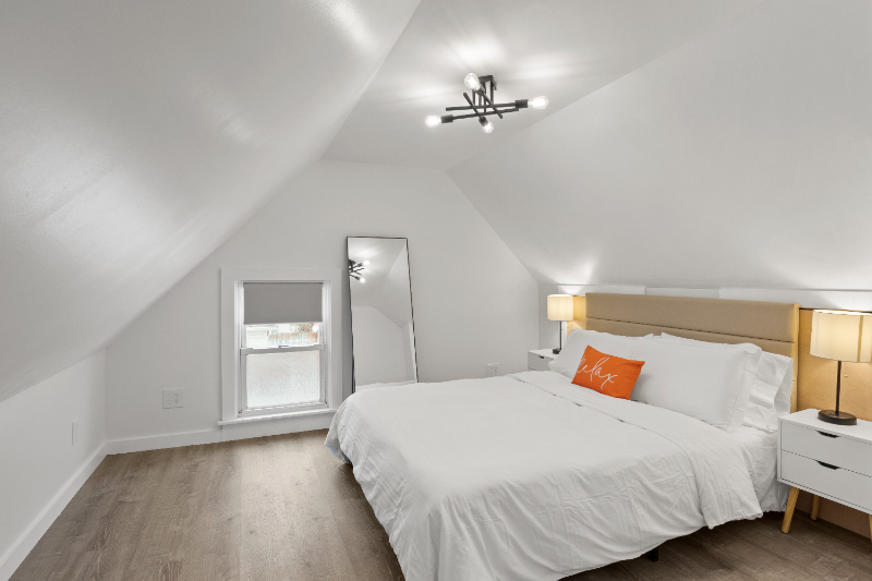 Rochester Single Room: 227 Sanford St