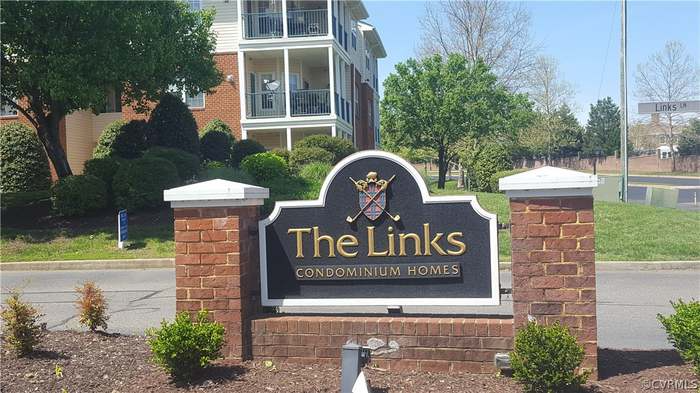 Glen Allen Condo: 9000 Links Lane