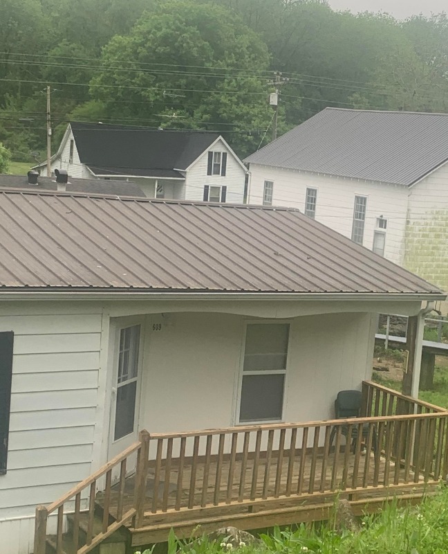 Riddleton Multiplex: 609 DIXON SPRINGS HWY