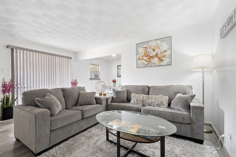 Dallas Apartment: 5510 Reiger Ave