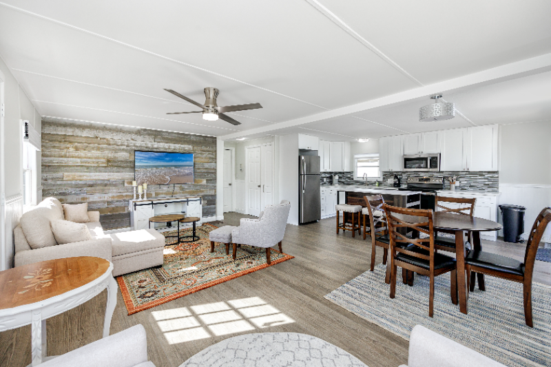 St Petersburg House: 5200 28th Street North