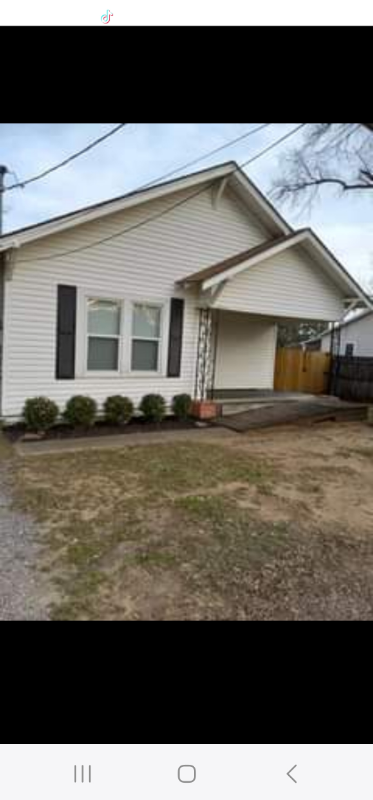 Aubrey House: 805 Chestnut St