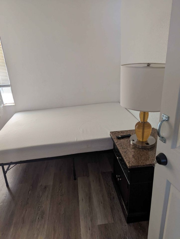 Brooksville Single Room: 16154 Boca Raton Street