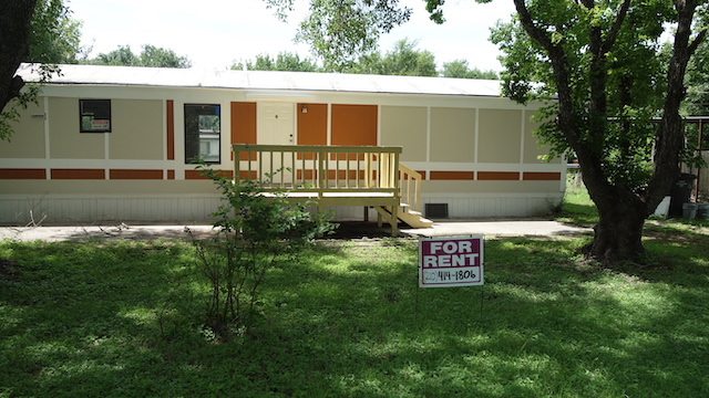 San Antonio House: 13726 Owl Tree