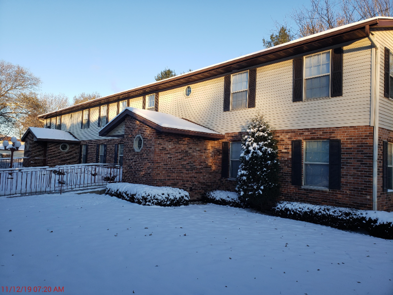 Elkhorn Apartment: 625 N Jackson St