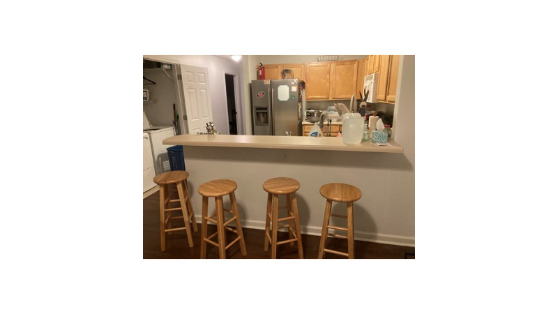Auburn Single Room: 1385S Donahue Dr