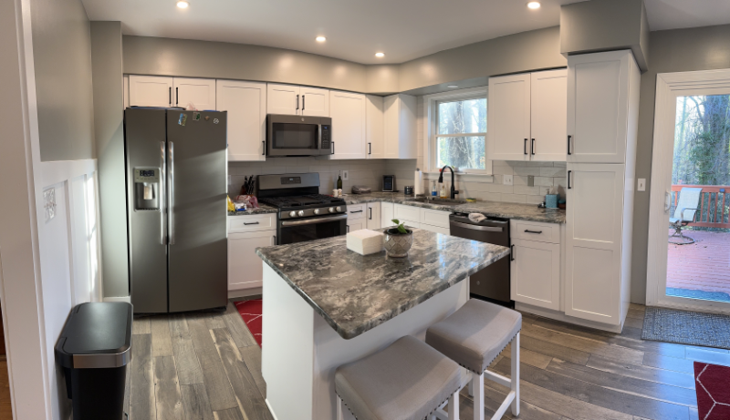 Arnold Townhome: 1310 Farley Ct S