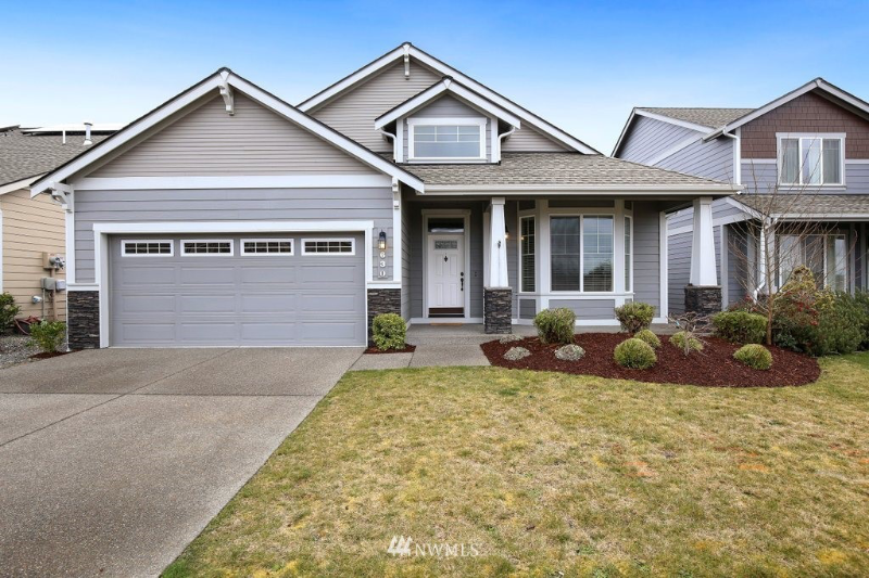 Lacey House: 630 Mandee St