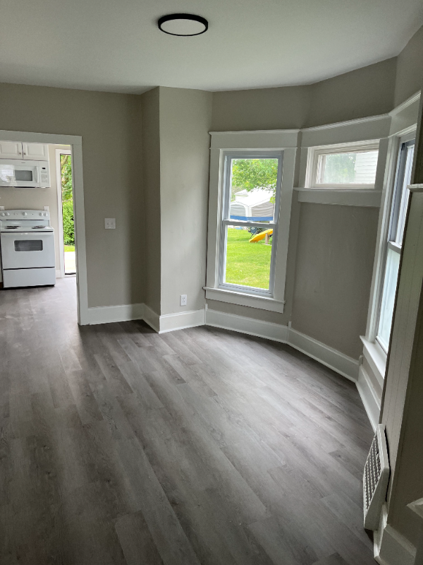 West Mansfield Apartment: 177 E Center St
