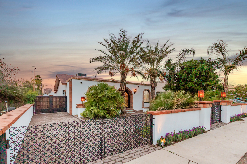 Phoenix Single Room: 3221 N 13th street