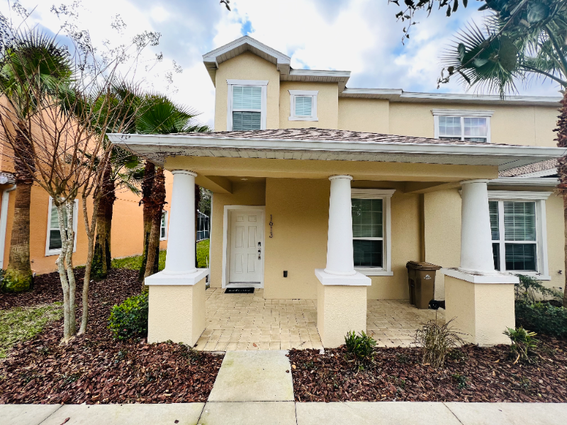 Clermont Townhome: 1613 Tranquil Ave