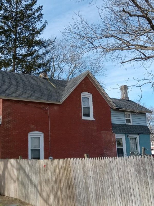 Vineland House: 221 South 4th Street