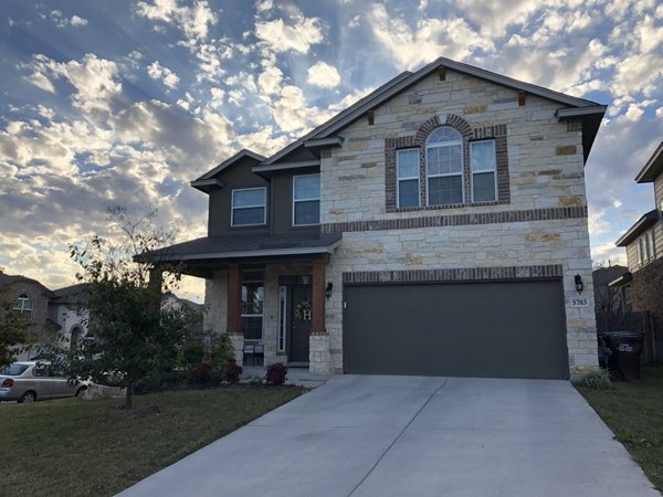 San Antonio House: 5703 Freeport Leaf