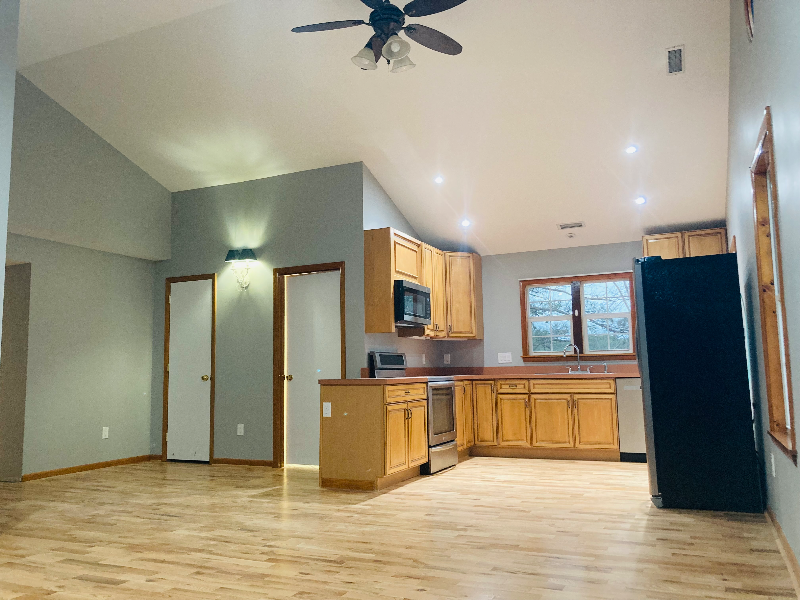 Tall Timbers Apartment: 17846 Clarke Rd
