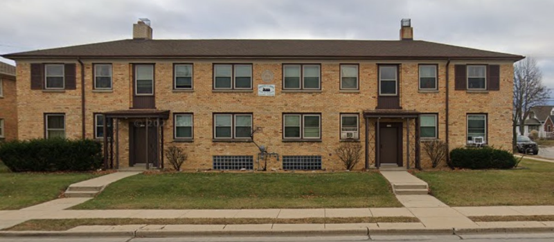 West Allis Apartment: 5723 W Lincoln Ave