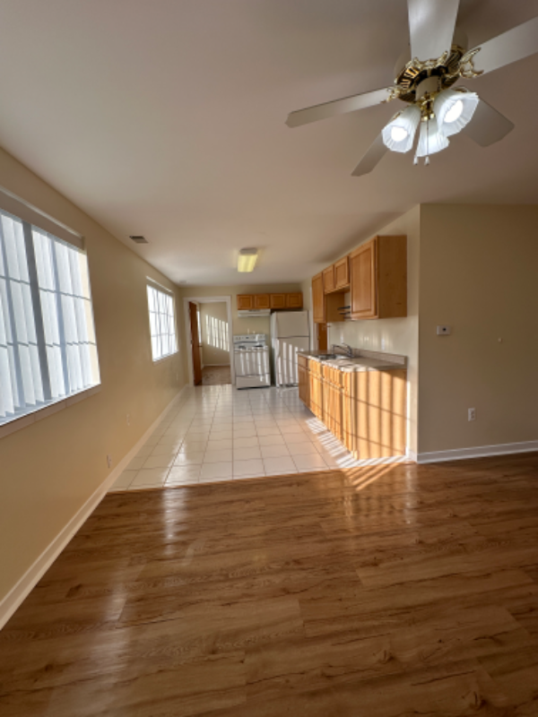 Yale Apartment: 420 North St