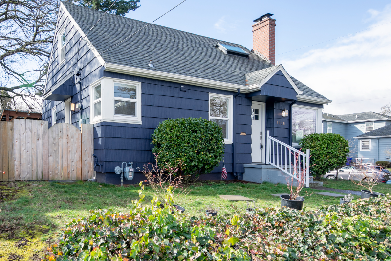 Portland House: 5130 N. Yale St