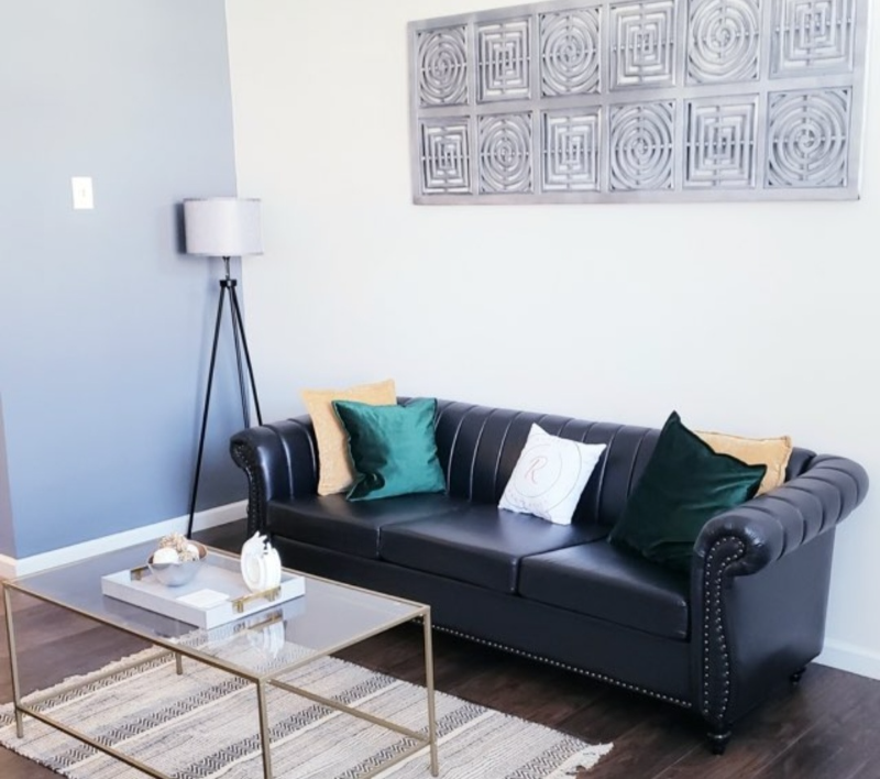 Saint Louis House: 3620 Alberta