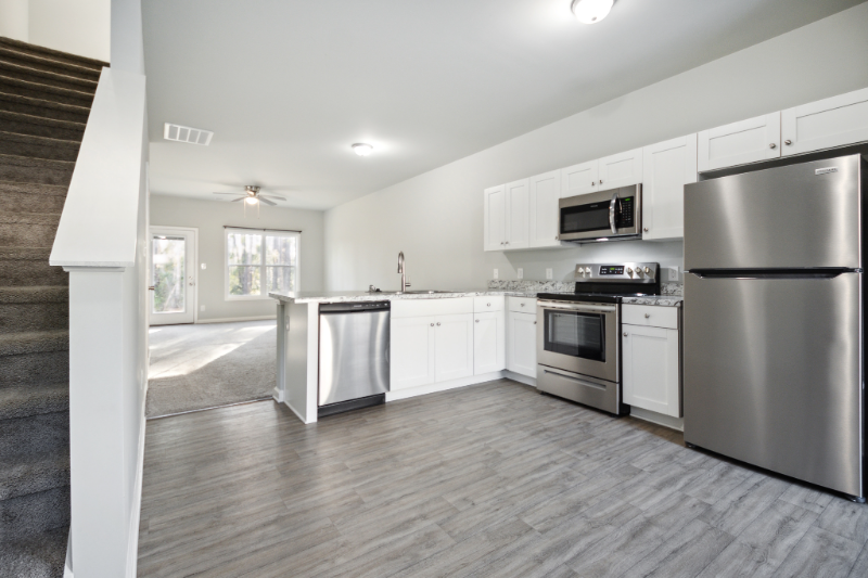 Holly Ridge Townhome: 131 Buckhorn Ave
