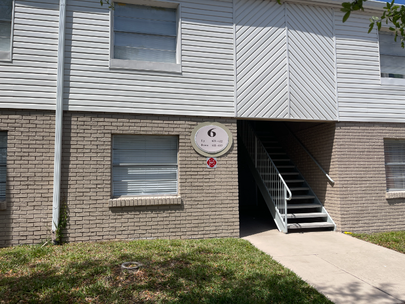 Tampa Condo: 7210 N Manhattan