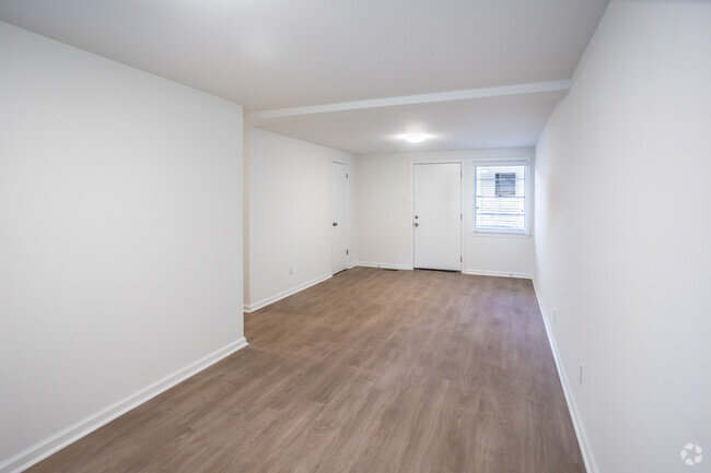 Memphis Multiplex: 2038 Southern Ave