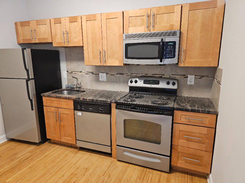 Philadelphia Apartment: 3832 Baring St