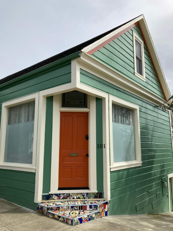 San Francisco House: 101 Mateo St