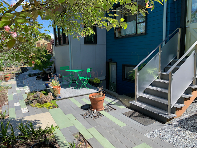 Seattle House: 4033 Eastern Ave. N.