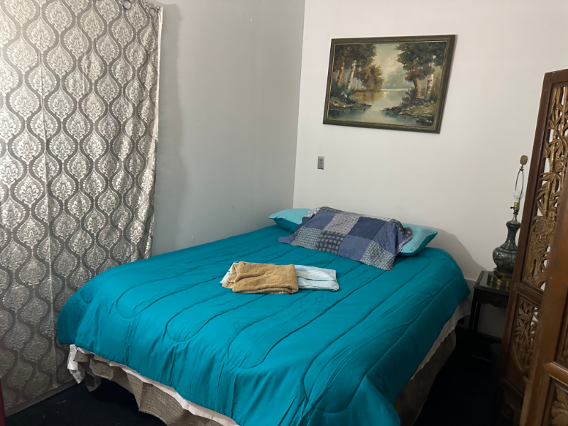 Daytona House: 1033 s ridgewood ave