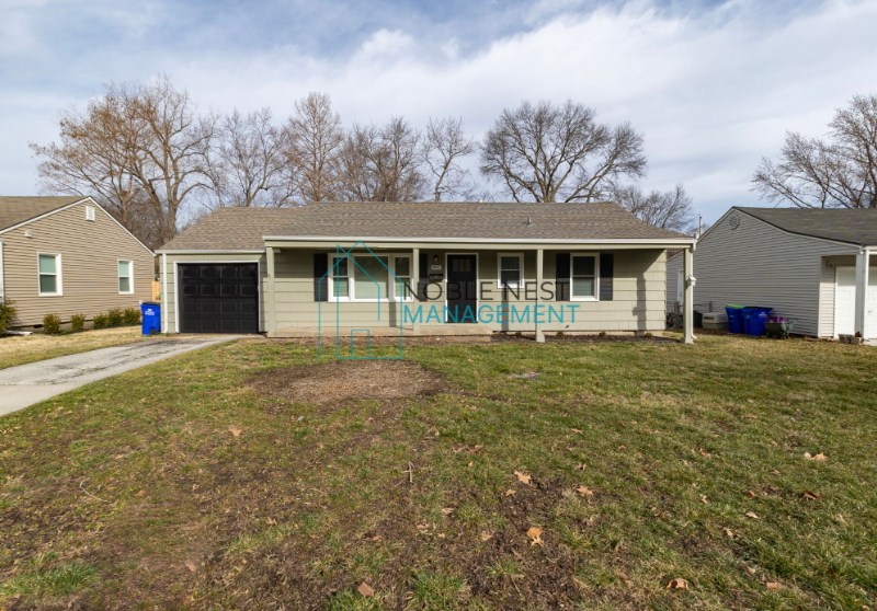 Overland Park House: 6610 w 72nd ter